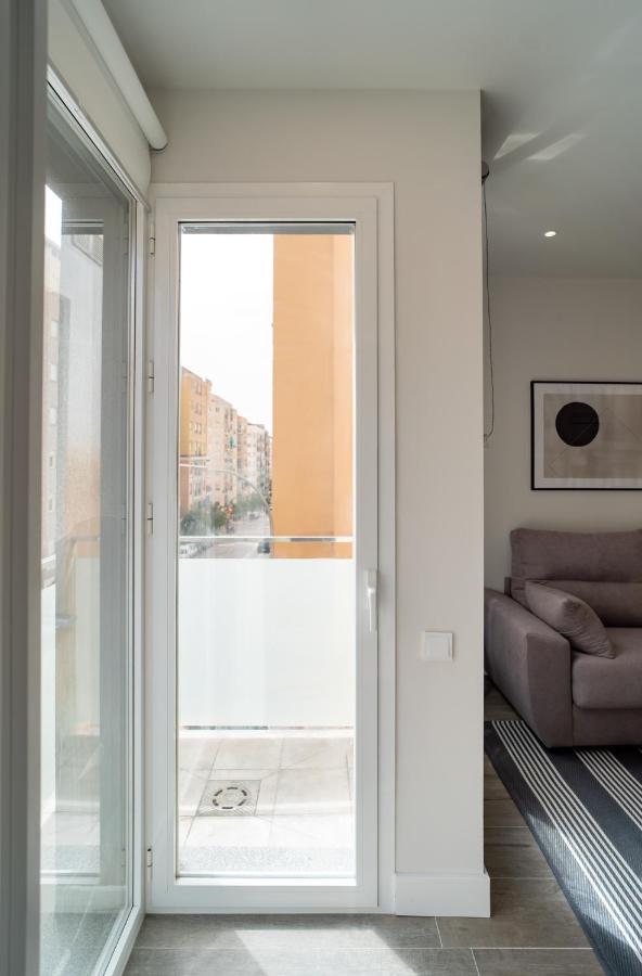 Aac Malaga - Apartamento Luminoso Y Nuevo, A 1,3Km Del Centro De Малага Екстер'єр фото