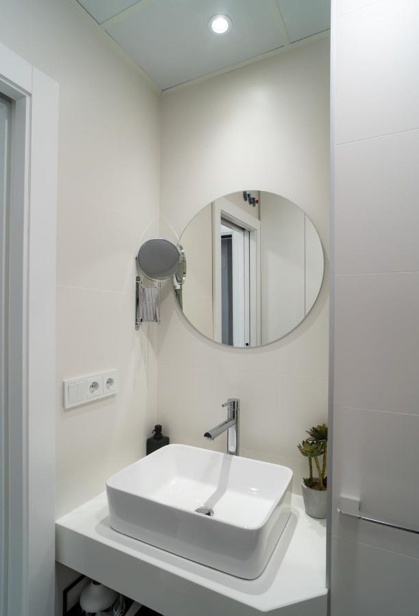 Aac Malaga - Apartamento Luminoso Y Nuevo, A 1,3Km Del Centro De Малага Екстер'єр фото